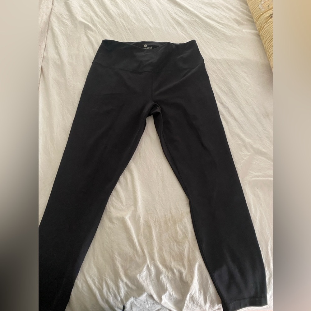 90 DEGREE LEGGINGS